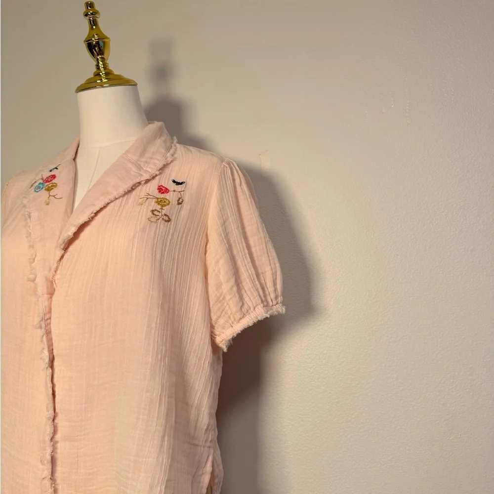 Anthropologie Romilly Soft Gauze PJ Embroidered Pale Pink Top Sz XS Oversized - Picture 4 of 10